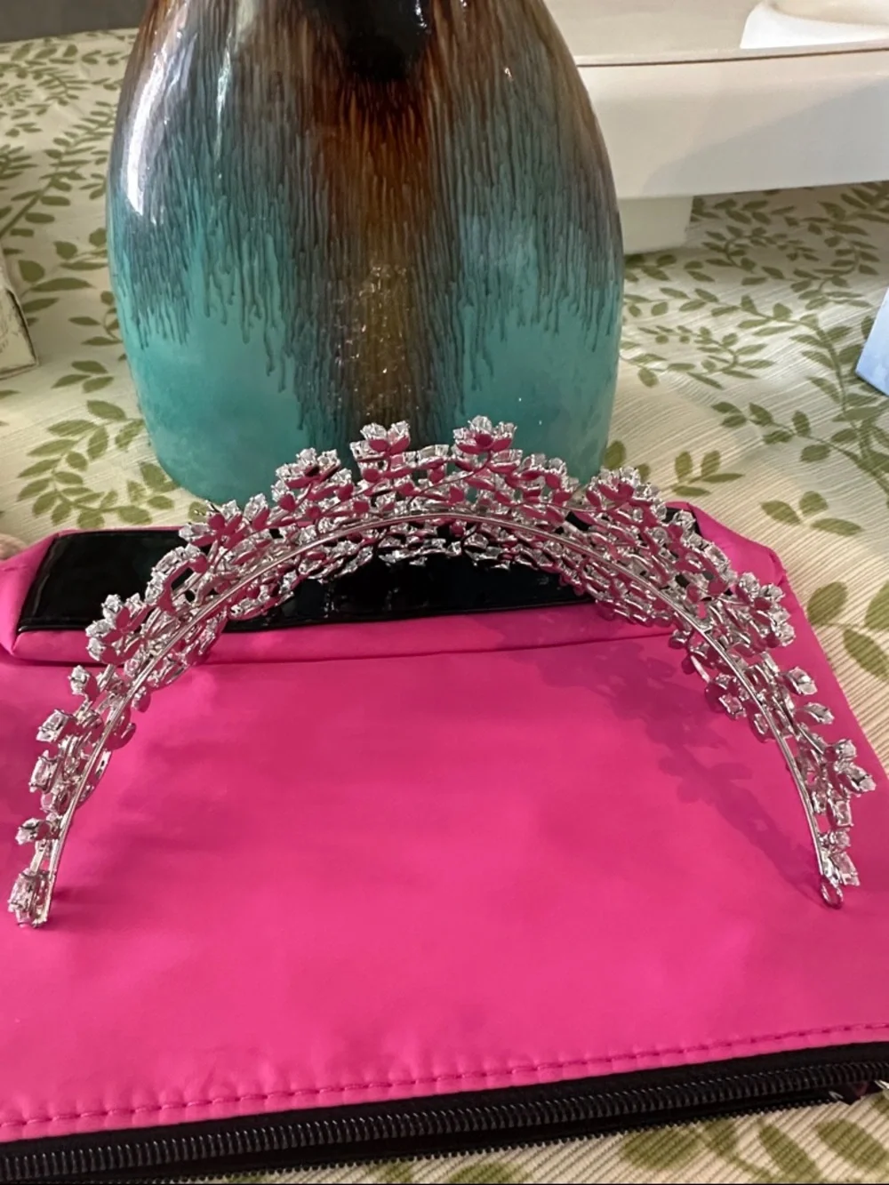 Crystal Leaf Tiara - Silver Tone - Picture 5 of 6